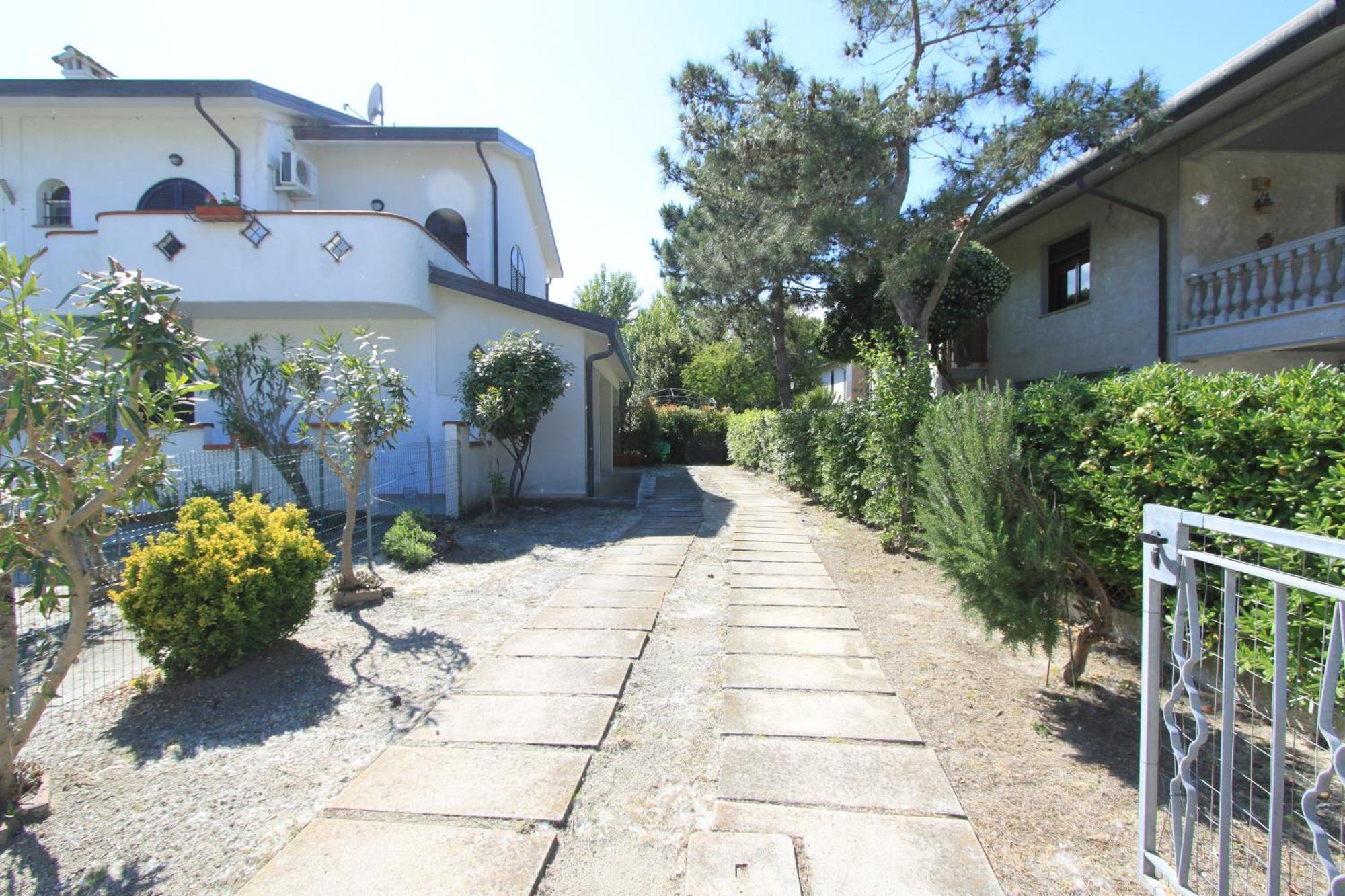 Appennini Villas Lido di Pomposa Buitenkant foto